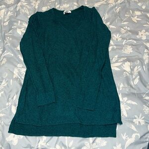 Old Navy sweater